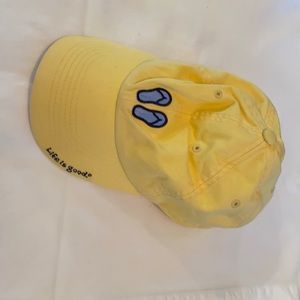 Life Is Good women’s yellow flip flop hat